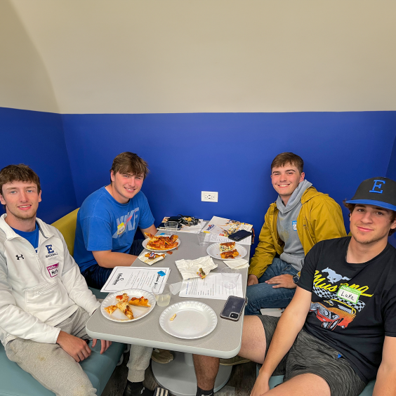 Students eating lunch in the dining hall